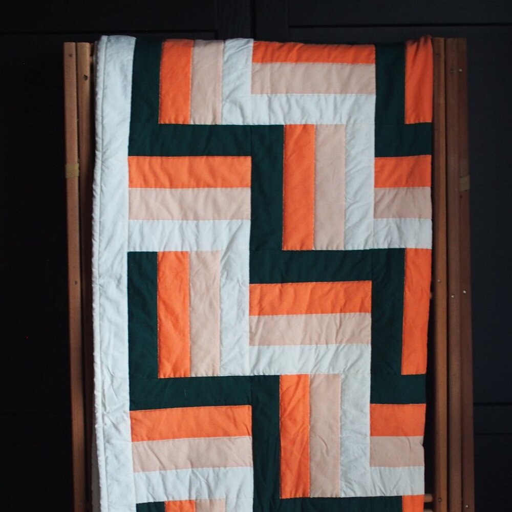 Like NEW Beautiful Fall Handmade, Handstitched, Log Cabin Lap Quilt - Picture 2 of 11